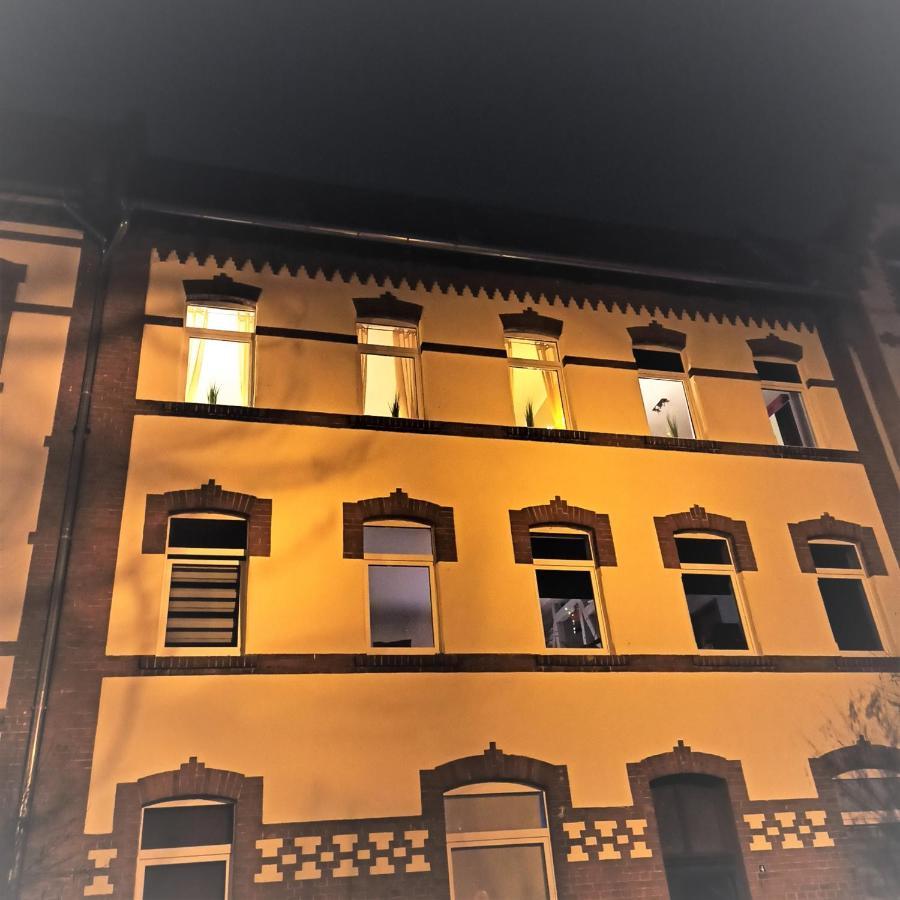 Schoenes Ferien-Appartement Fuer Bis Zu 6 Personen Halberstadt Exterior photo